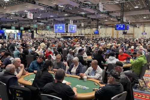 ポーカー賞金大会最高額を獲得する方法